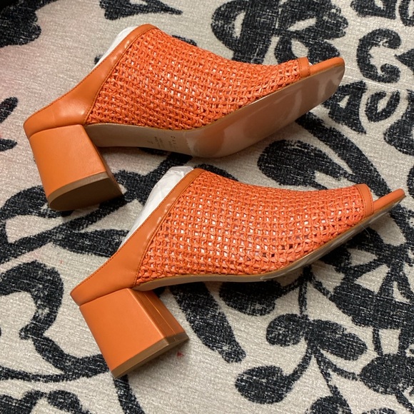 NWT Daniella Shevel SALMA Coral Nappa Leather Square Toe Sandal Low Heel 37 - Picture 5 of 9